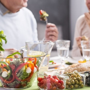 Pourquoi une bonne alimentation est-elle bénéfique pour les seniors ?